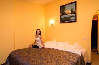 Гостиница Hotel Rose Farm Нижний Новгород Стандартный двухместный номер с 1 кроватью или 2 отдельными кроватями-22